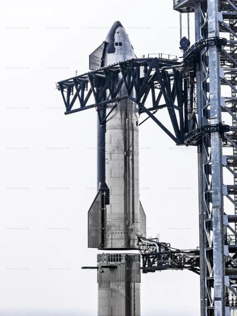 SpaceX Starship · 304 stainless hull · Boca Chica